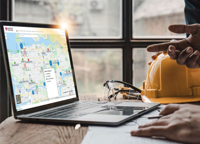 Contractor-with-UI-400x288 Full visibility of Fleet and Equipment with Nero Global Tracking.